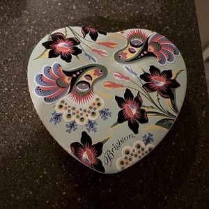 Brighton Accessory Box